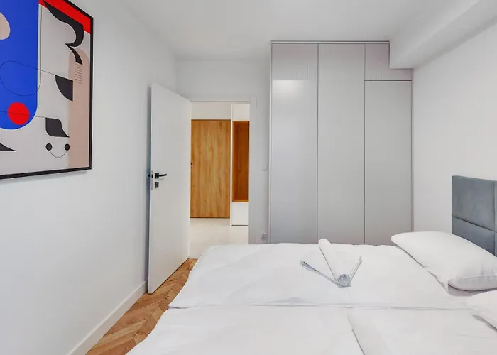 Belnihel, Sun & Snow